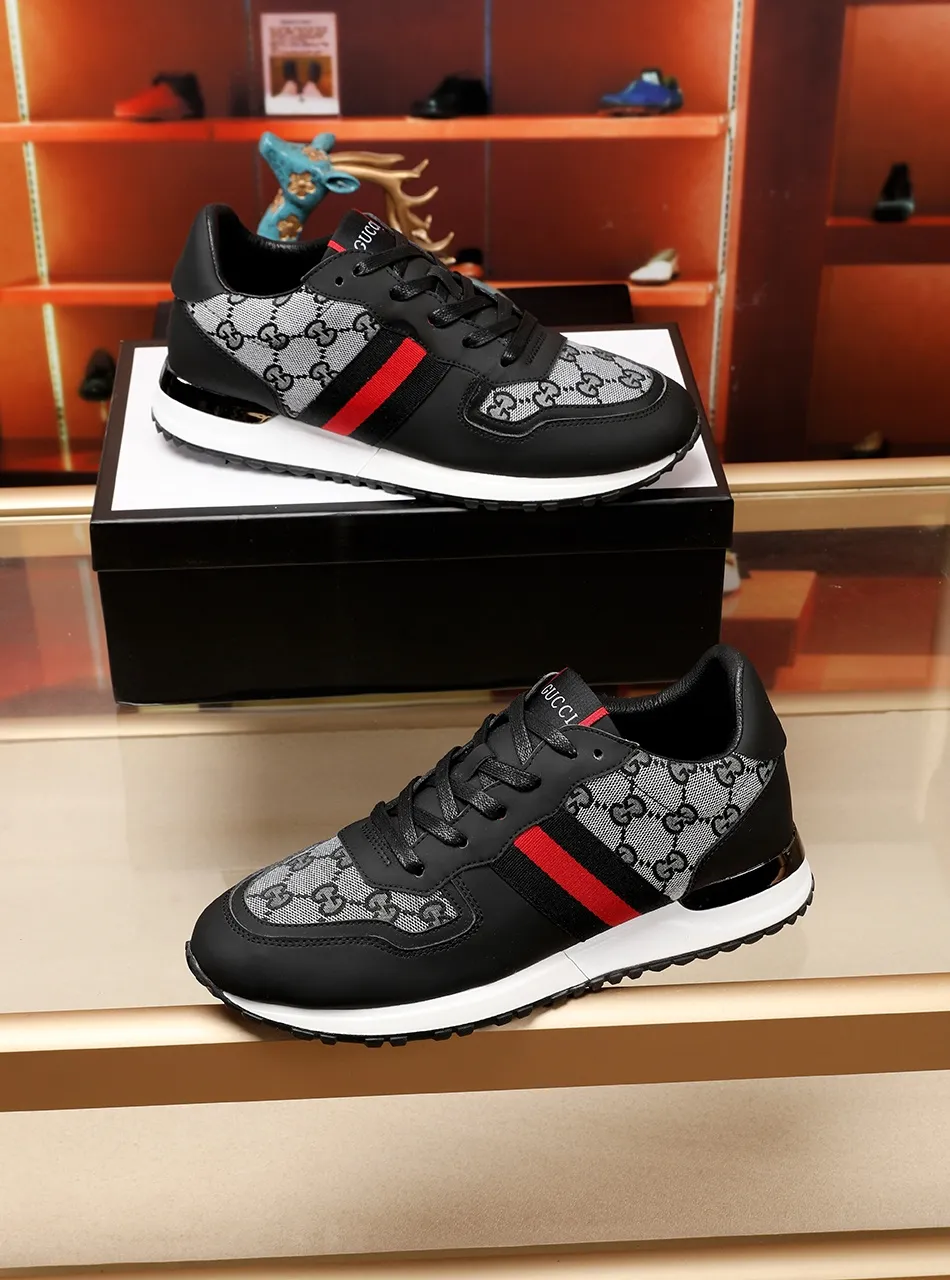 Factory price: 400💰"GUCCI"⚠️⚠️Top purchasing agent🔍🔍Sold simultaneously at men's HK counters. Sole: The original sole is specially provided by the original factory. The exclusive movable molded sole is super comfortable. The original factory follows the order. 🔍🔍High quality. 💪Details determine the quality. We only make shoes with our heart. You can enter and leave the counter at will. You are welcome to compare. Two colors are available. Size: 38-44, customized 45